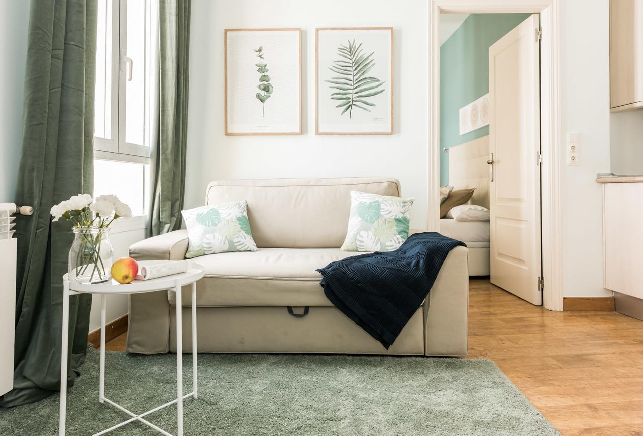 Apartament Gran Via I Santa Ana Madryt Zewnętrze zdjęcie