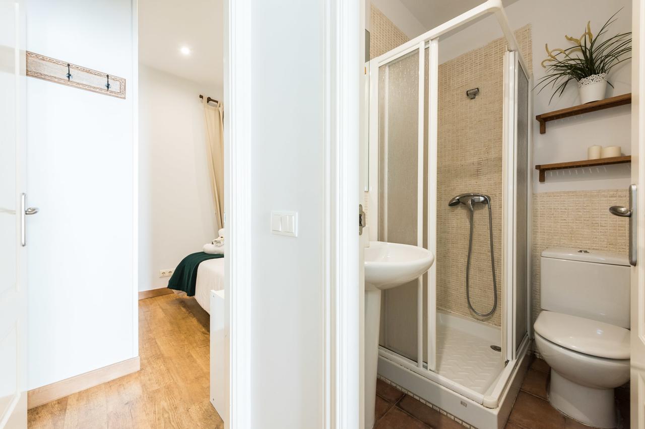 Apartament Gran Via I Santa Ana Madryt Zewnętrze zdjęcie