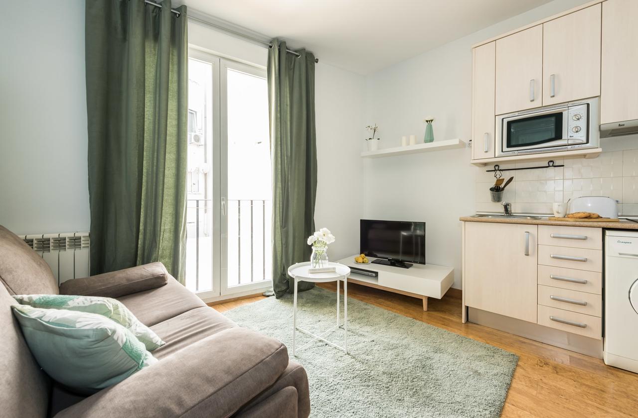 Apartament Gran Via I Santa Ana Madryt Zewnętrze zdjęcie
